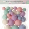 Vilten balletjes "Ice Dream" paars/crème/groen - 25 stuks